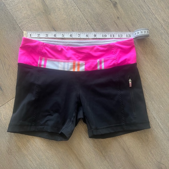 LULULEMON Athletic Bike Shorts - Picture 5 of 6